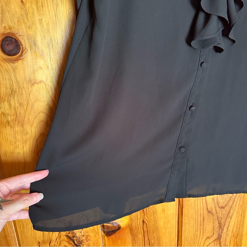 Who What Wear Ruffled Long Sleeve Blouse - Picture 5 of 7